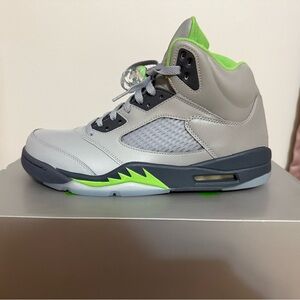 Jordan Air 5 Retro Sneakers in Silver and Gray